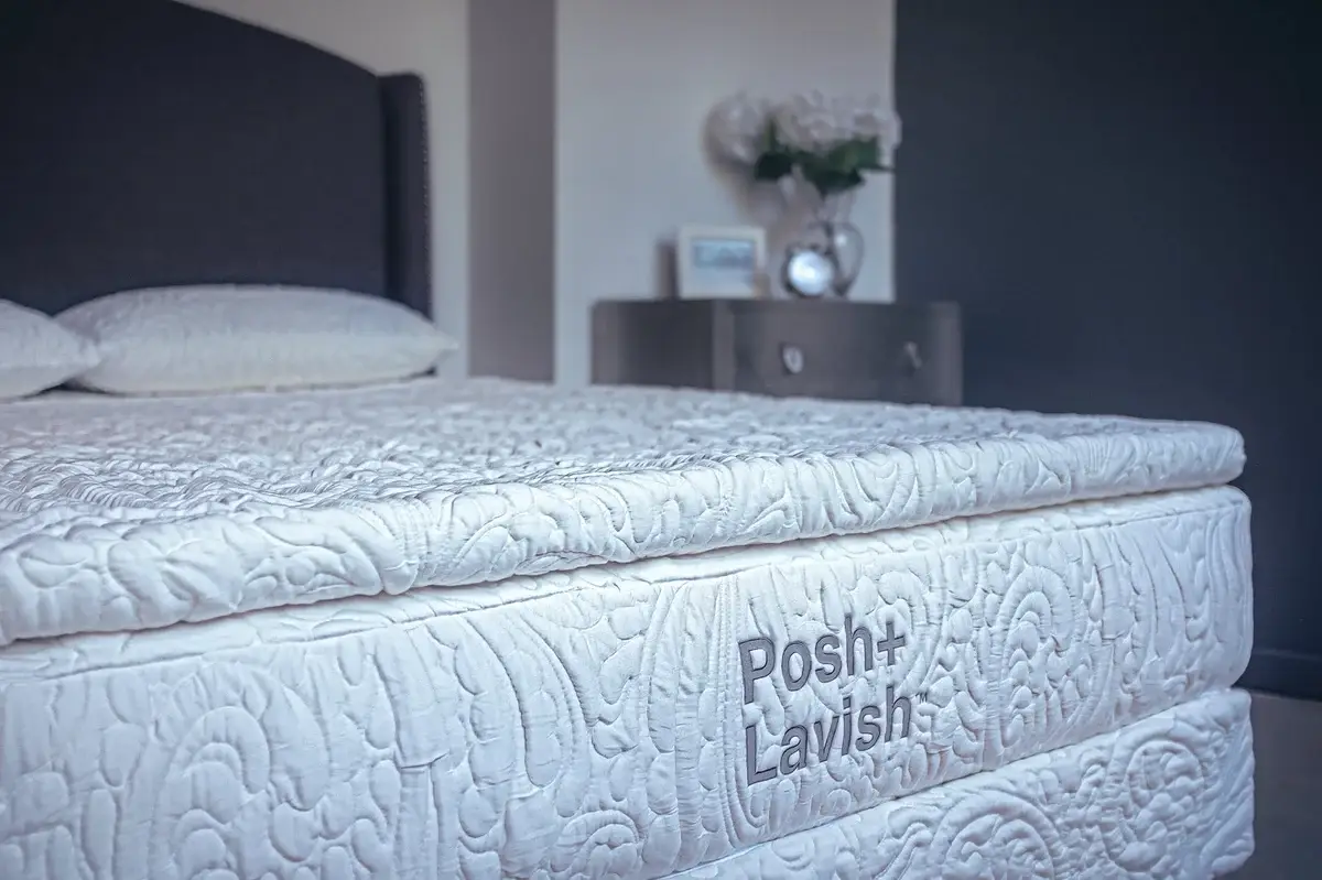 Posh & Lavish 2" Topper 1 Posh & Lavish 2" Topper